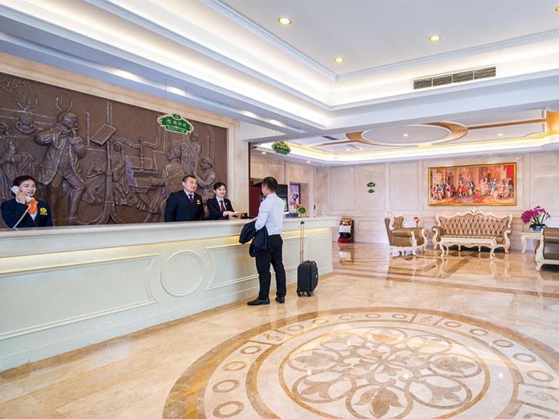 Vienna Hotel Shenzhen Exhibitian Center 2Nd Bagian luar foto